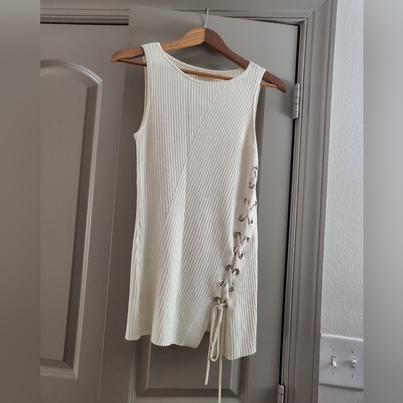 RAMY BROOK Cream Cashmere sleeveless  top💥 In excellent condition 💯 STUNNING - Picture 2 of 5